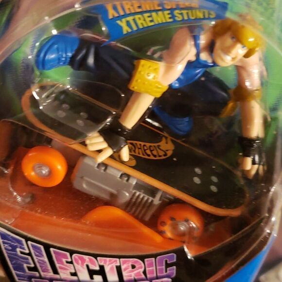 NIP Vtg 1999 Hot Wheels Skateboarders Motarized XV Extreme Tony Hawk "Side Kick" - Picture 6 of 6